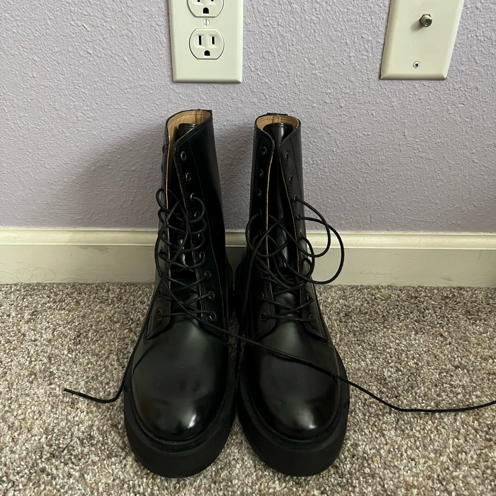 Platform leather boots